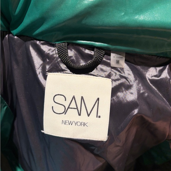 SAM. Green Puffer Vest - Picture 5 of 7
